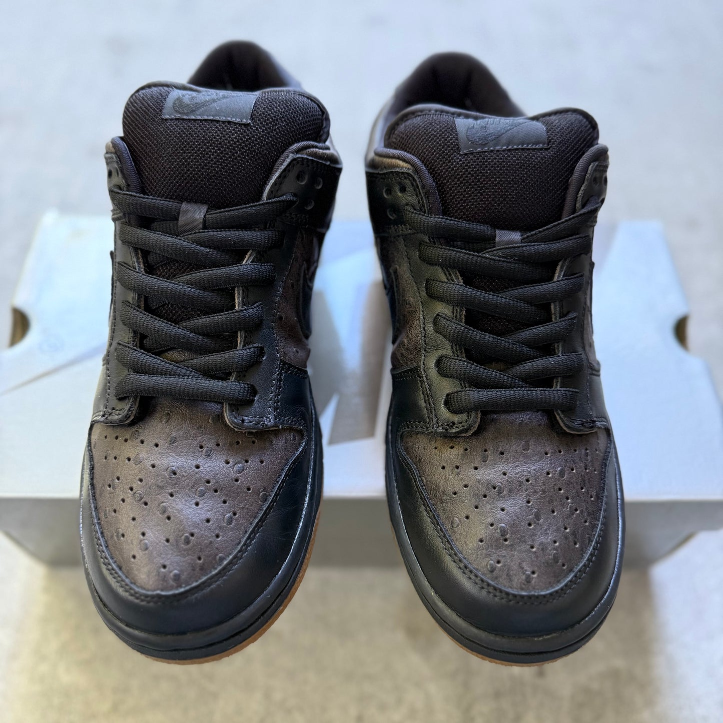 Size 9 - 2003 Nike Dunk SB Low "Ostrich"
