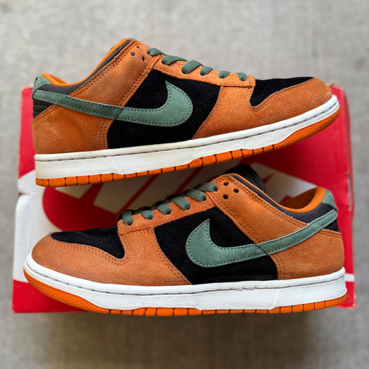 Size 8.5 - 2024 Nike Dunk Low "Ceramic"