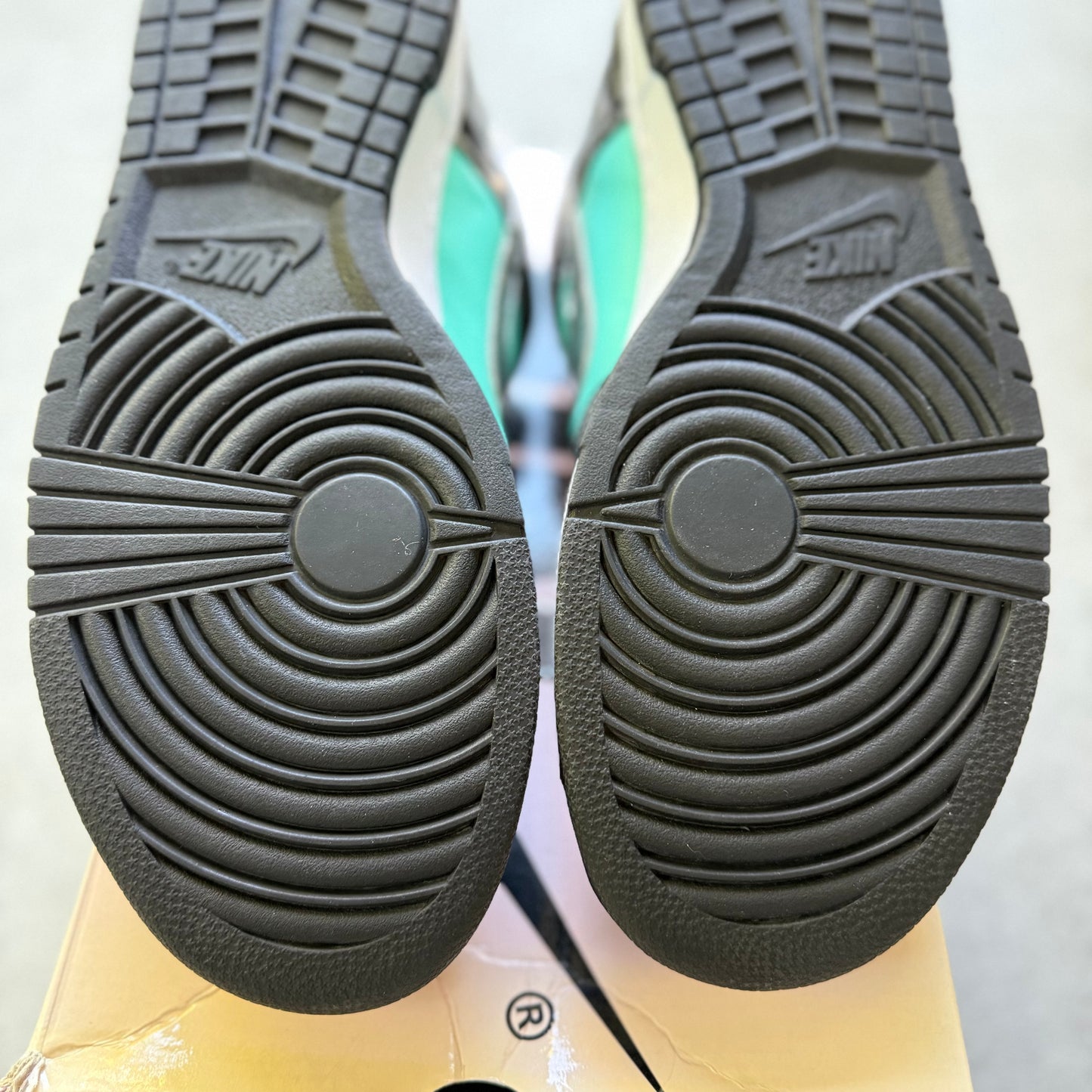 Size 12 - 2005 Diamond Supply Co. x Nike Dunk SB Low "Tiffany"