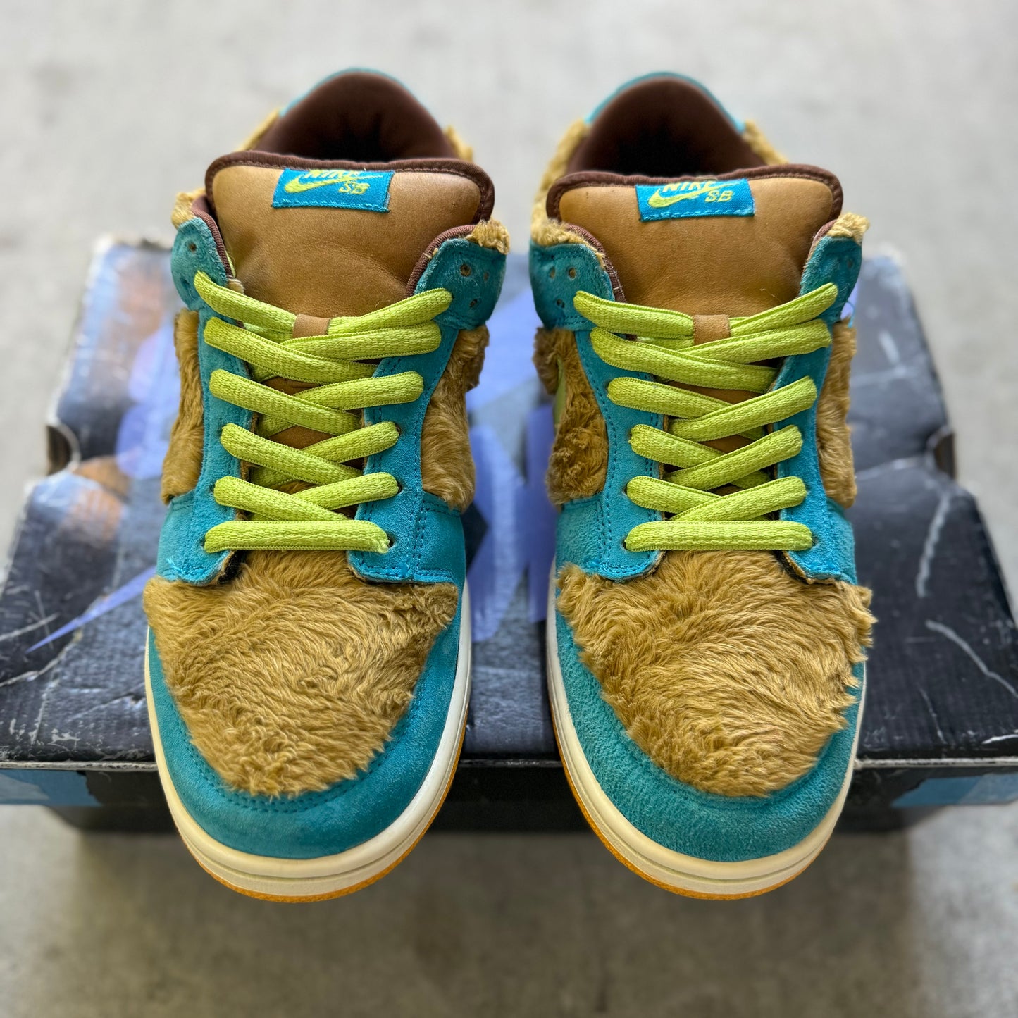 Size 9.5 - 2006 Nike Dunk SB Low "Baby Bear"