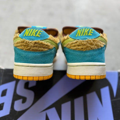 Size 9.5 - 2006 Nike Dunk SB Low "Baby Bear"