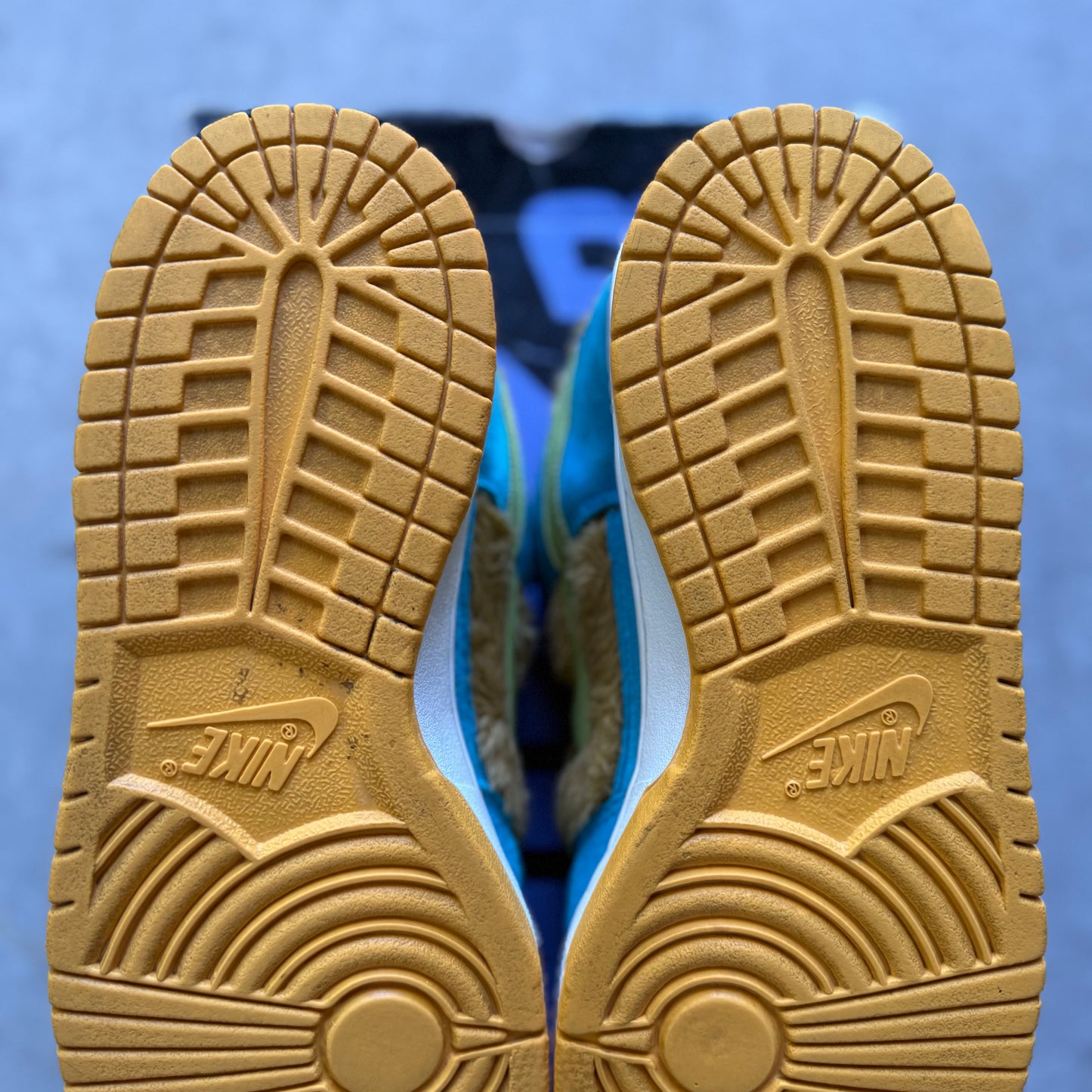 Size 9.5 - 2006 Nike Dunk SB Low "Baby Bear"