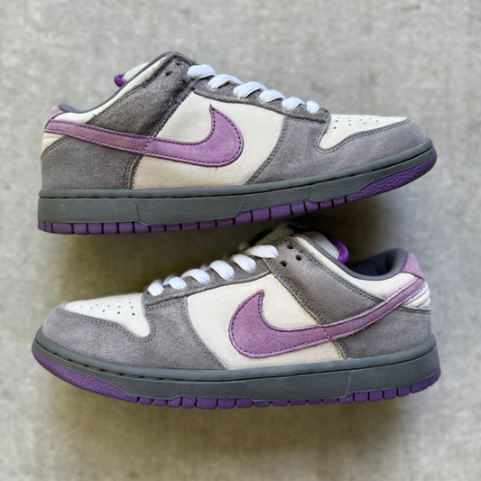 Size 8 - 2006 Nike Dunk SB Low "Purple Pigeon"