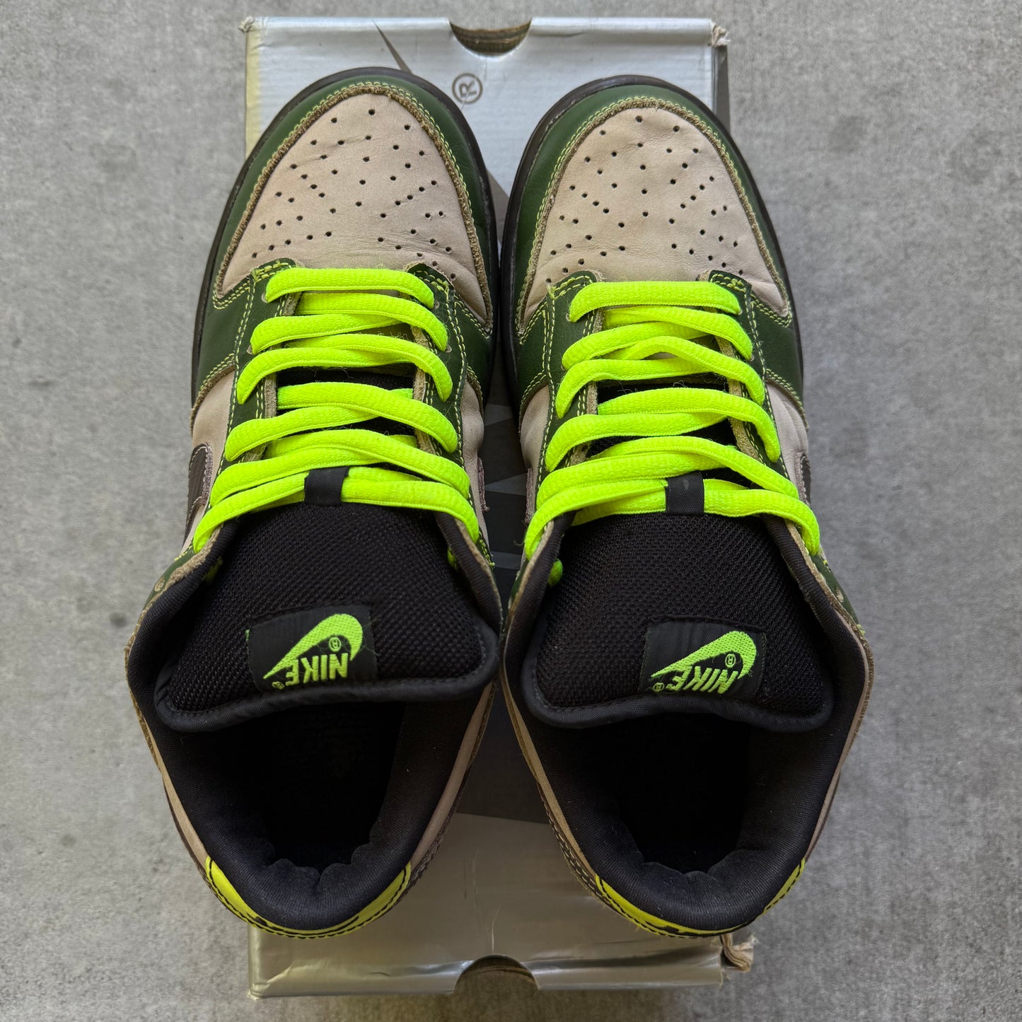 Size 9 - 2004 Nike Dunk SB Low "Jedi"