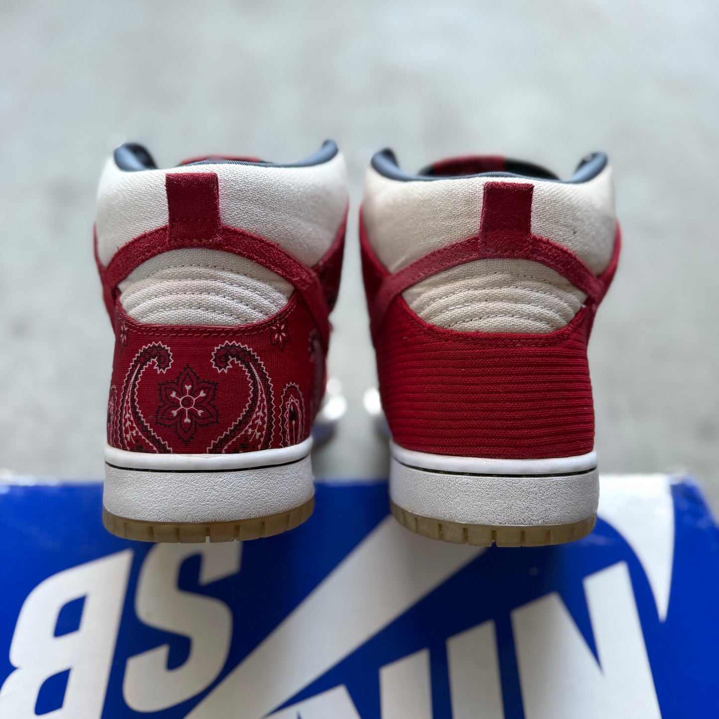Size 9 - 2011 Nike Dunk SB High "Cheech & Chong"